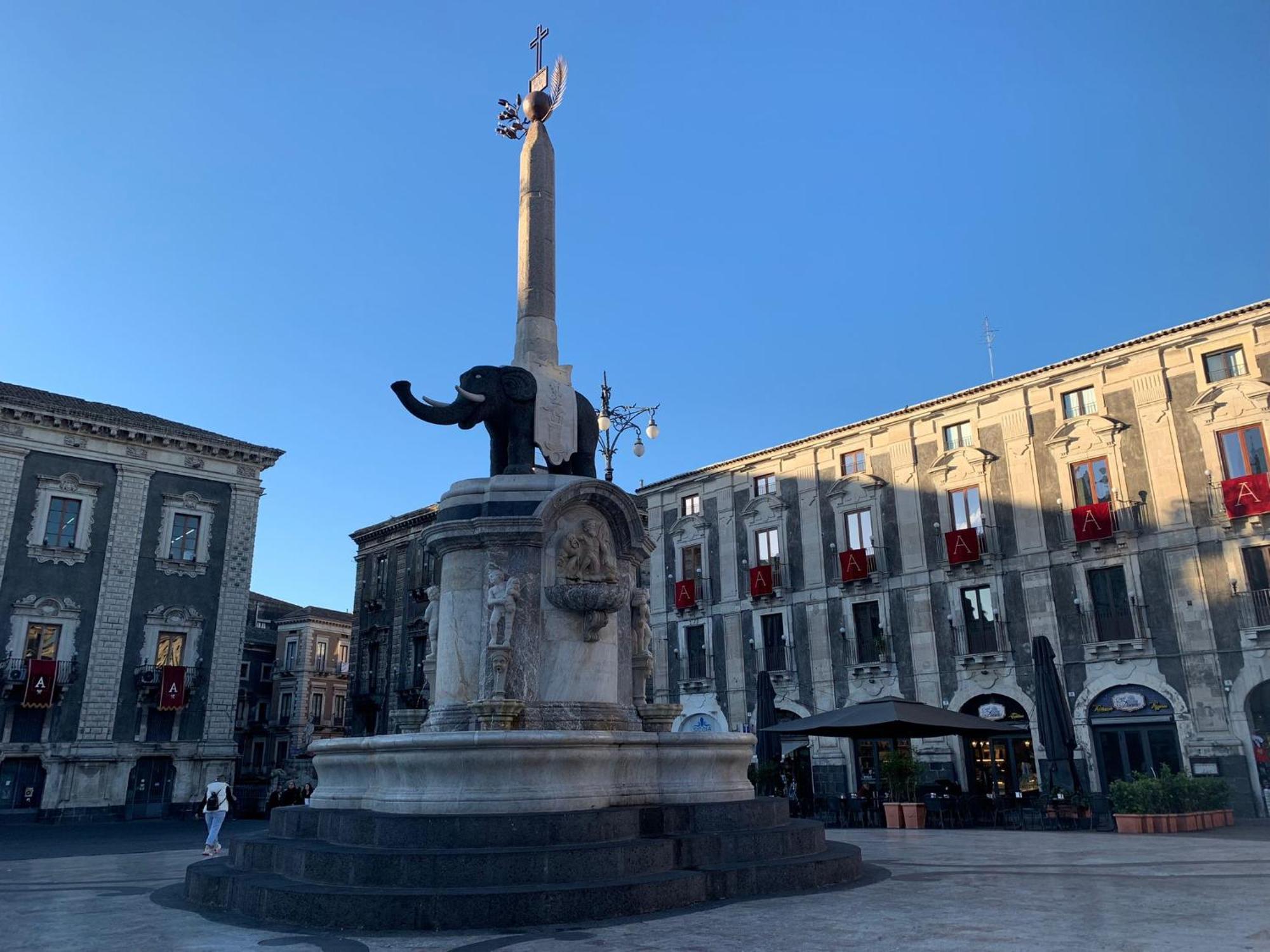 Appartamento Donna Luisa-Catania Charming Esterno foto